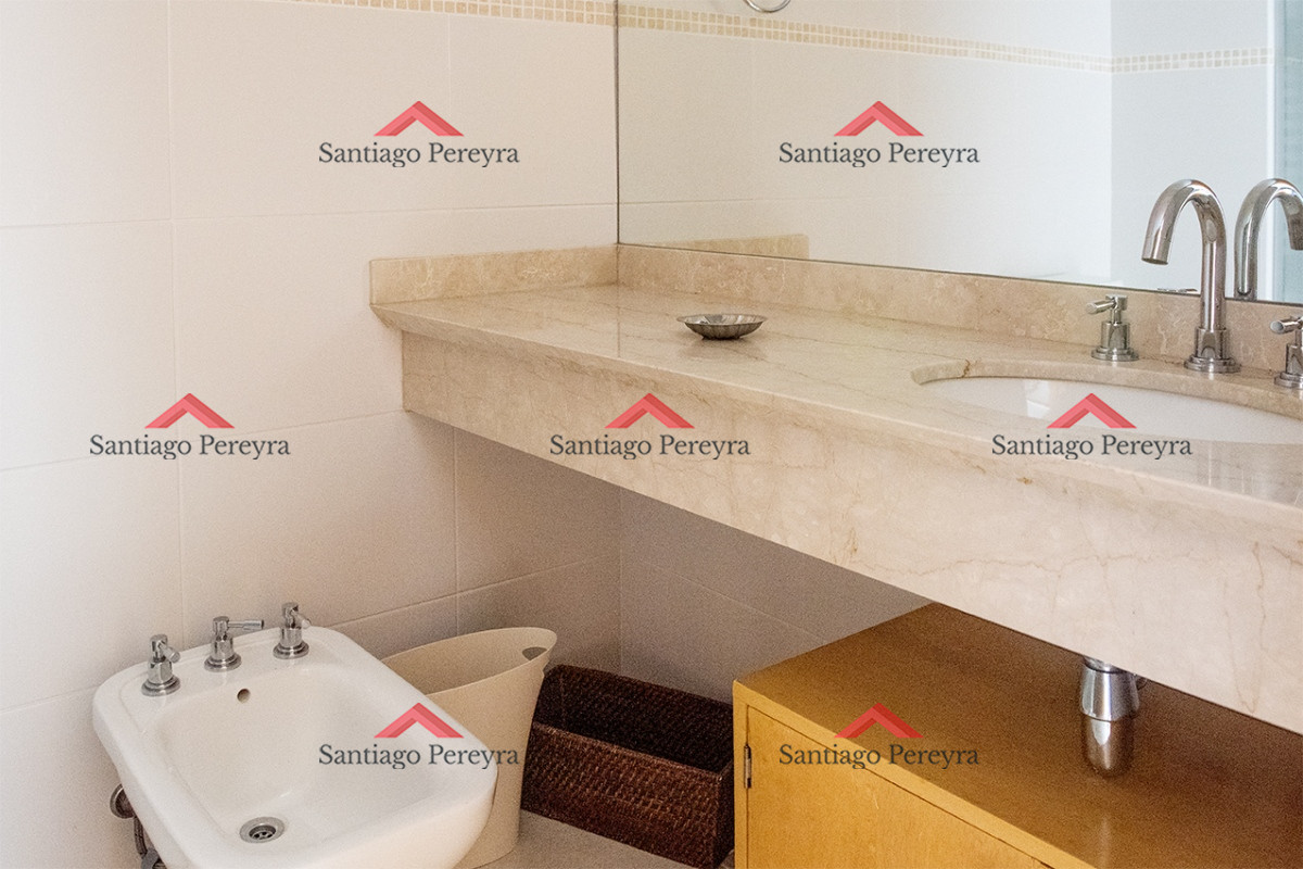 Apartamento ID.14767 - Sea and Forest 3 dormitorios en venta a pasos del mar, playa mansa 