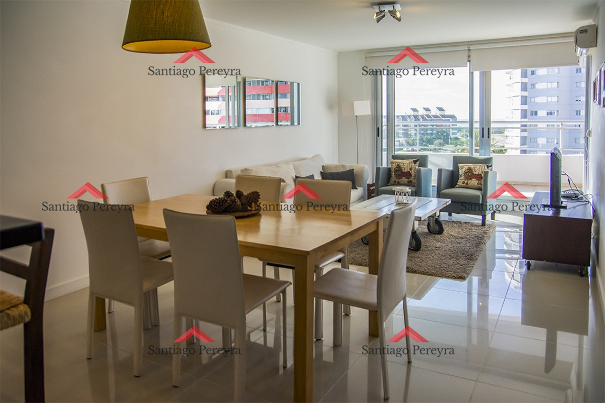 Apartamento ID.15741 - Excelente departamento en venta, 3 dormitroios. Punta del Este