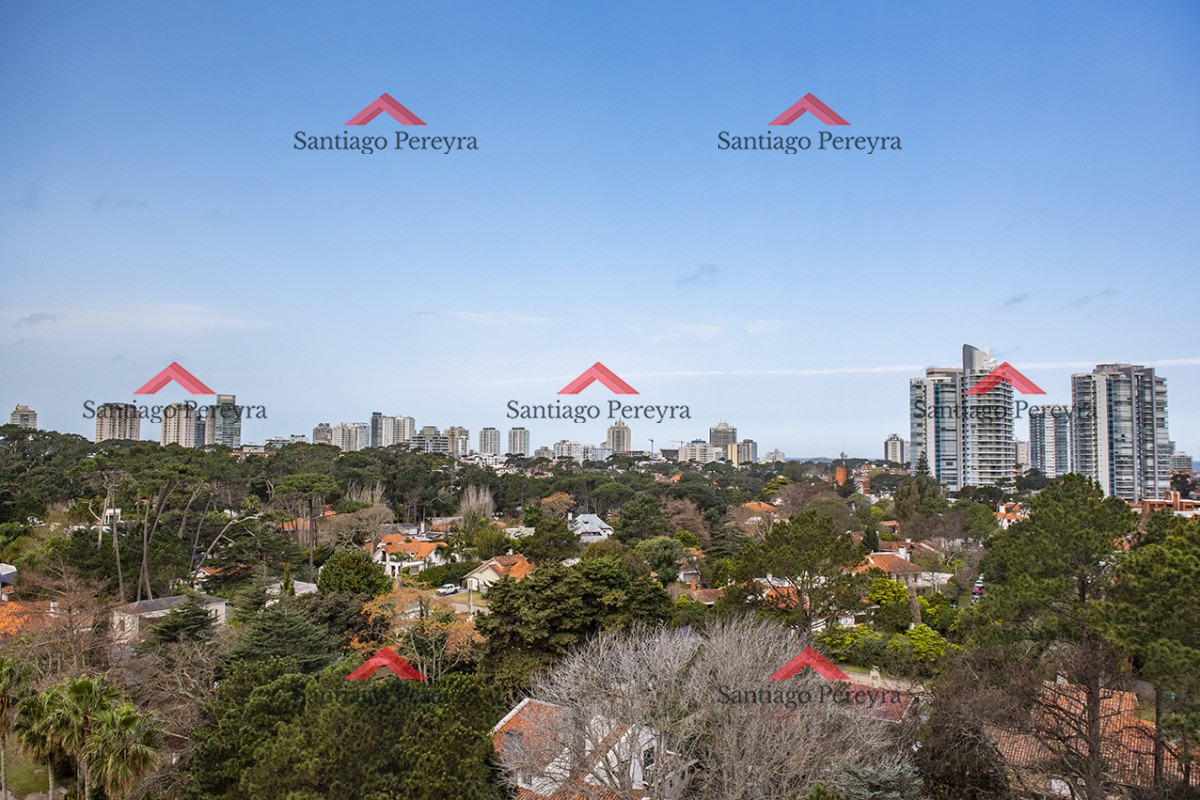 Apartamento ID.14767 - Sea and Forest 3 dormitorios en venta a pasos del mar, playa mansa 