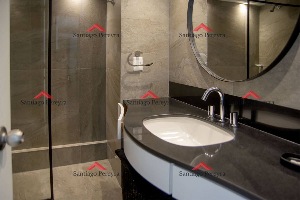 Apartamento ID.16428 - Vende apartamento de 3 dormitorios en Tiburon , Punta del Este