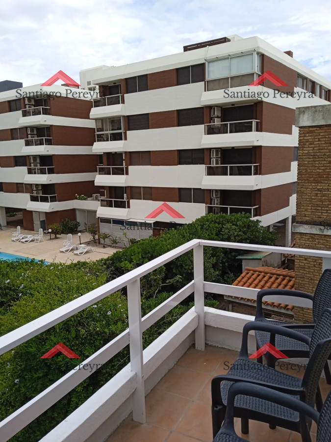 Apartamento ID.14826 - Apartamento en venta de 2 dormitorios en Punta Del Este 