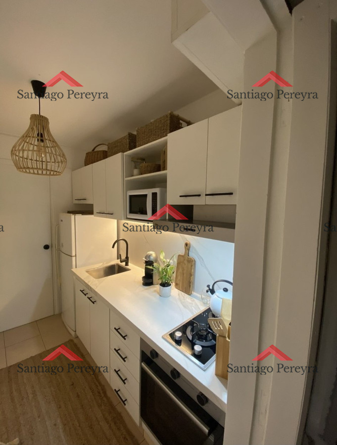 Apartamento ID.15881 - Vende apartamento de 1 dormitorio con parrillero, Punta del Este