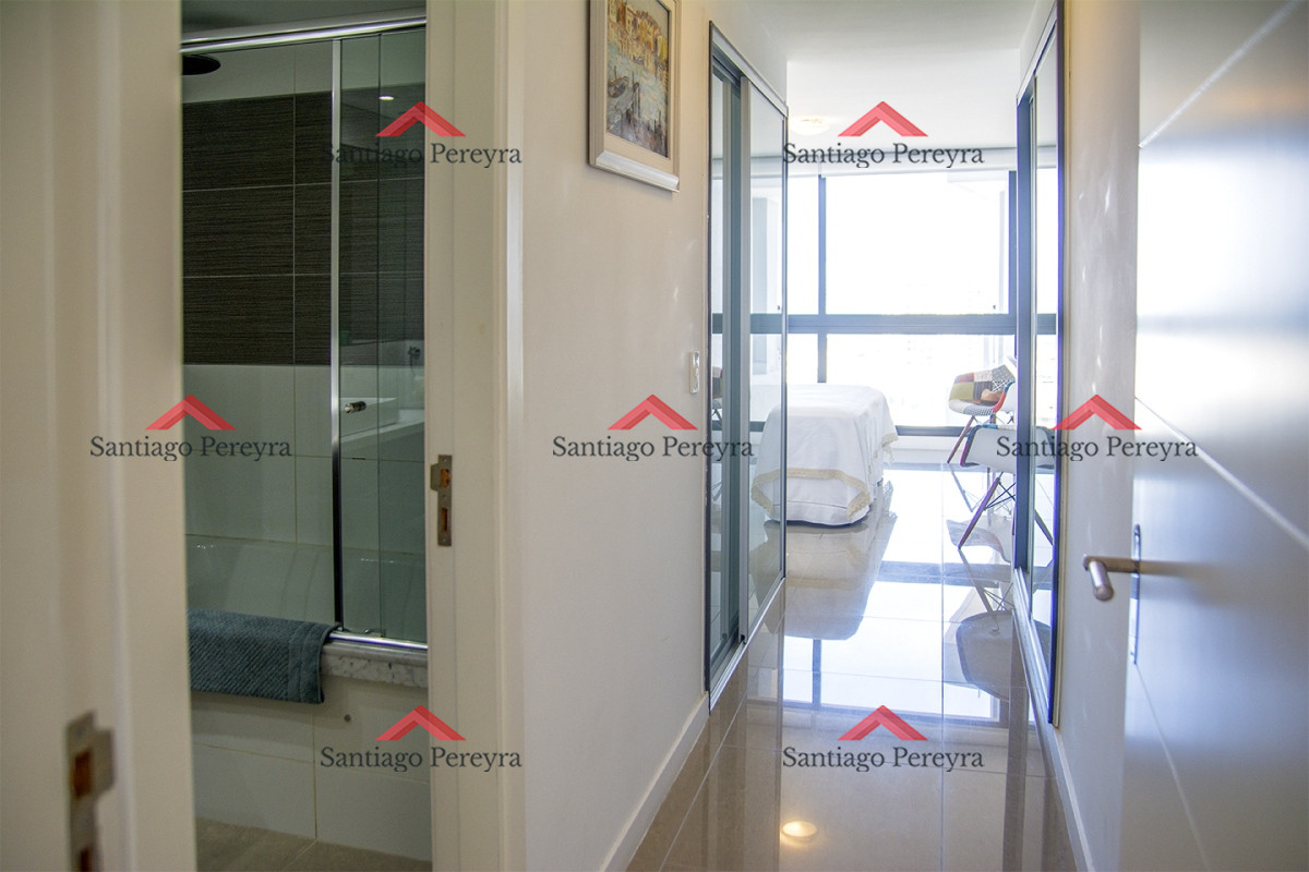 Apartamento ID.16242 - Departartamento de 3 dormitorios en venta en Torre One