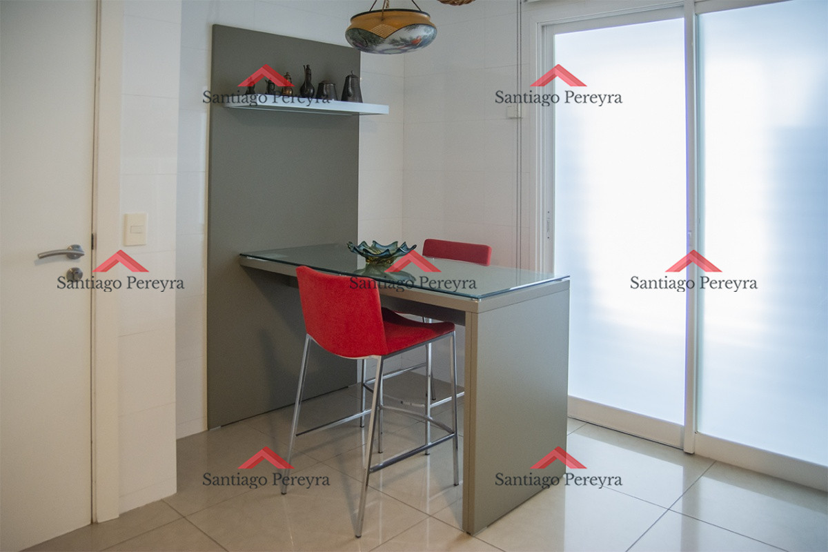 Apartamento ID.7986 - Hermoso Departamento en venta, en la zona de playa Mansa