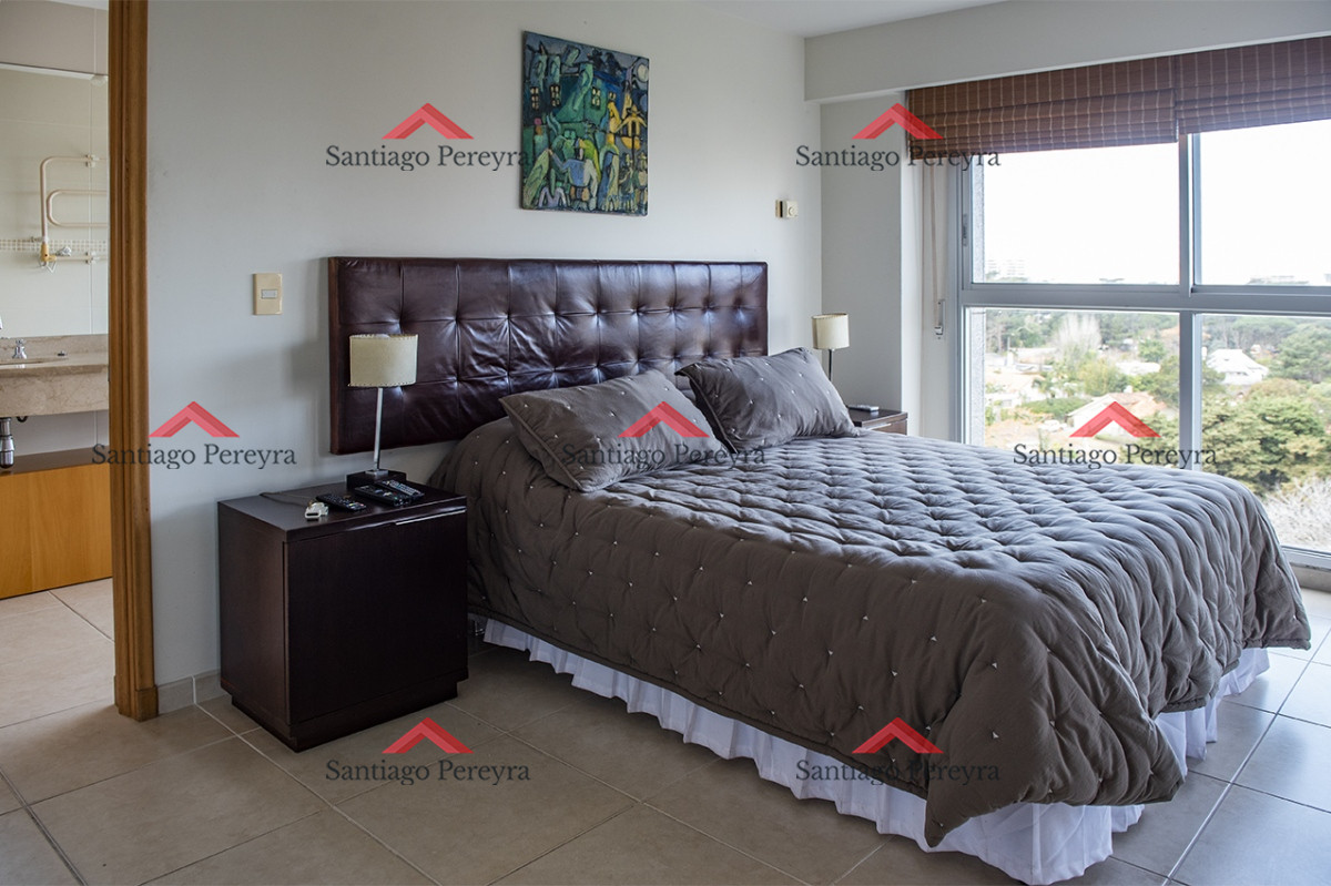 Apartamento ID.14767 - Sea and Forest 3 dormitorios en venta a pasos del mar, playa mansa 