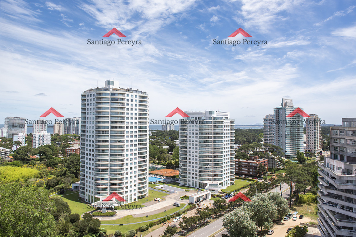 Apartamento ID.16243 - Hermoso Departamento en venta a estrenar de 3 dormitorios, piso alto
