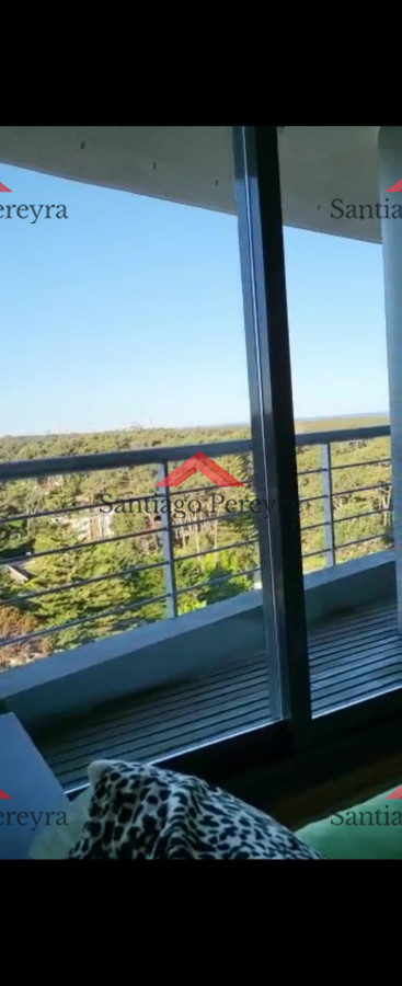 Apartamento ID.15595 - Se vende espectacular departamento, de 2 dormitorios, Balcon con vista, en Roosevelt.