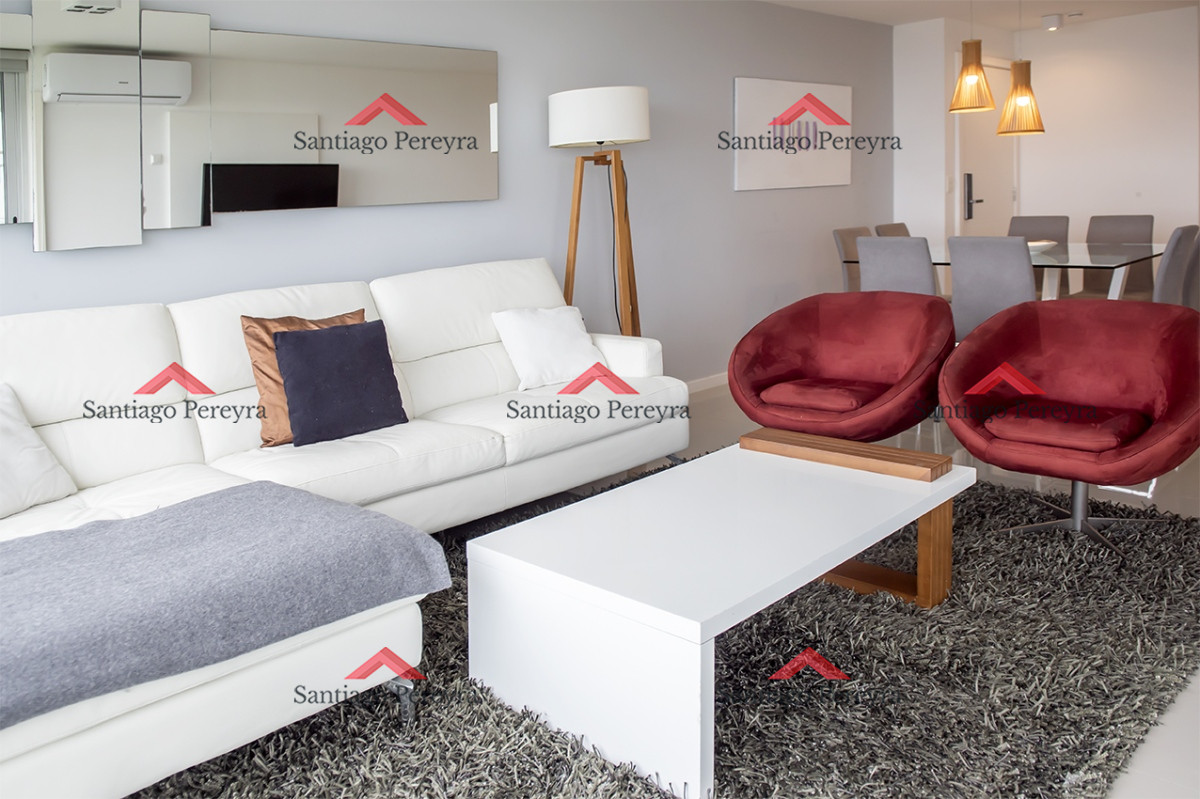 Apartamento ID.15910 - Departamento de 3 dormitorios en venta. Gran Oportunidad en Playa Mansa.