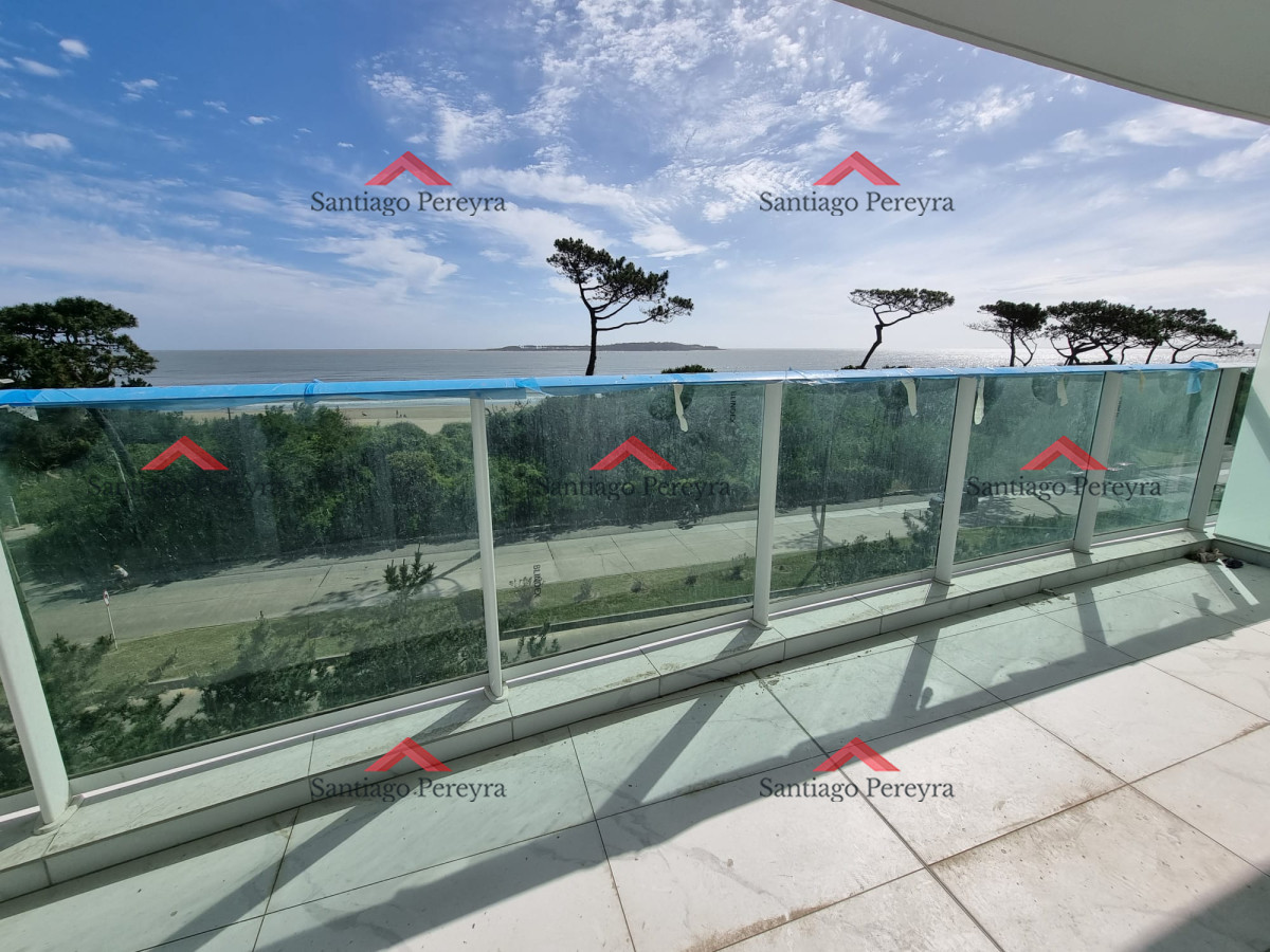 Apartamento ID.7980 - Hermoso Departamento en venta en torre de categoria.