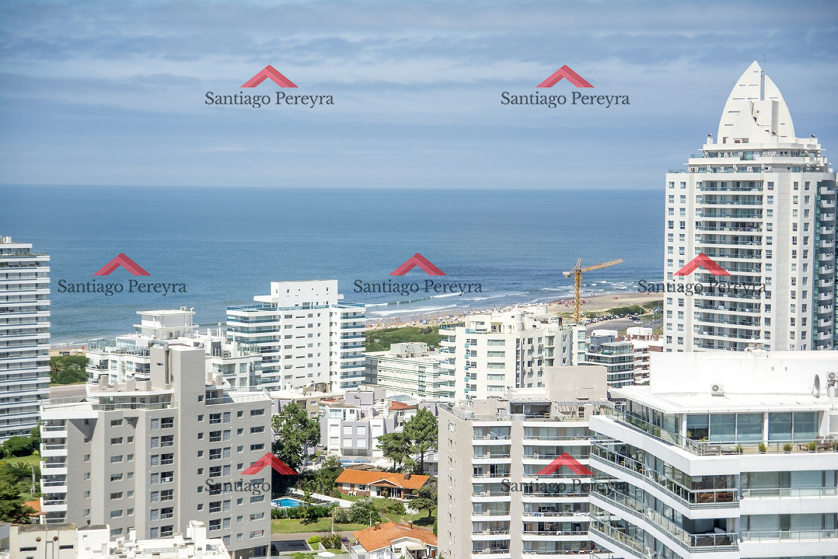 Apartamento ID.16242 - Departartamento de 3 dormitorios en venta en Torre One