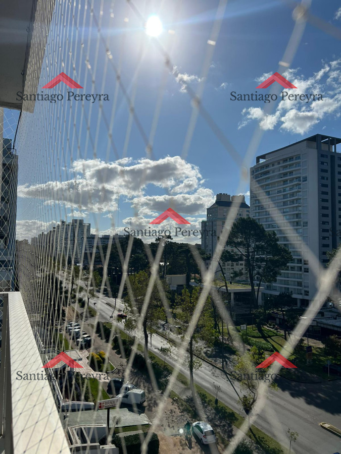 Apartamento ID.12849 - Venta Apartamento de 2 dormitorios en zona Roosevelt