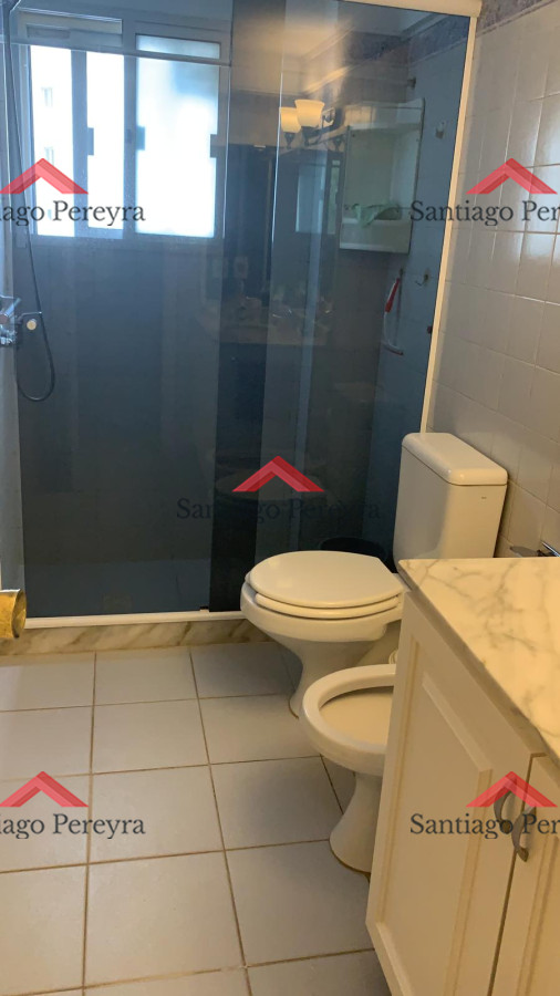 Apartamento ID.13148 - Venta Apartamento de 2 dormitorios en Pinares, Punta del Este. Frente al mar!