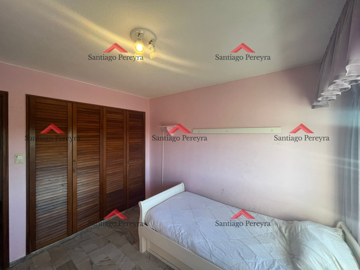 Apartamento ID.12795 - VENDE APARTAMENTO DE 3 DORMITORIOS EN TORRE DE CATEGORÍA, EDIFICIO ROOSEVELT CENTER, PUNTA DEL ESTE.