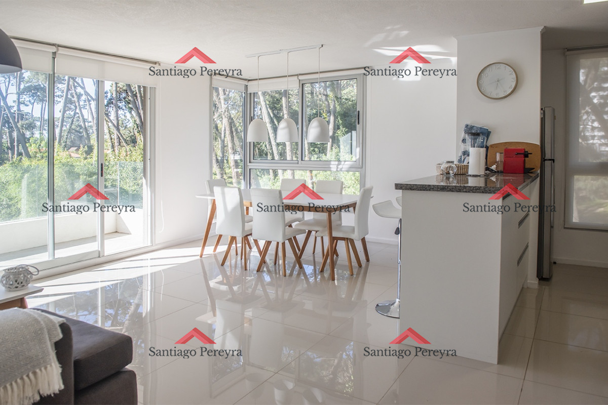 Apartamento ID.15268 - Apartamento en venta en Avenue Roosevelt, 2 dormitorios, bajos gastos comunes 