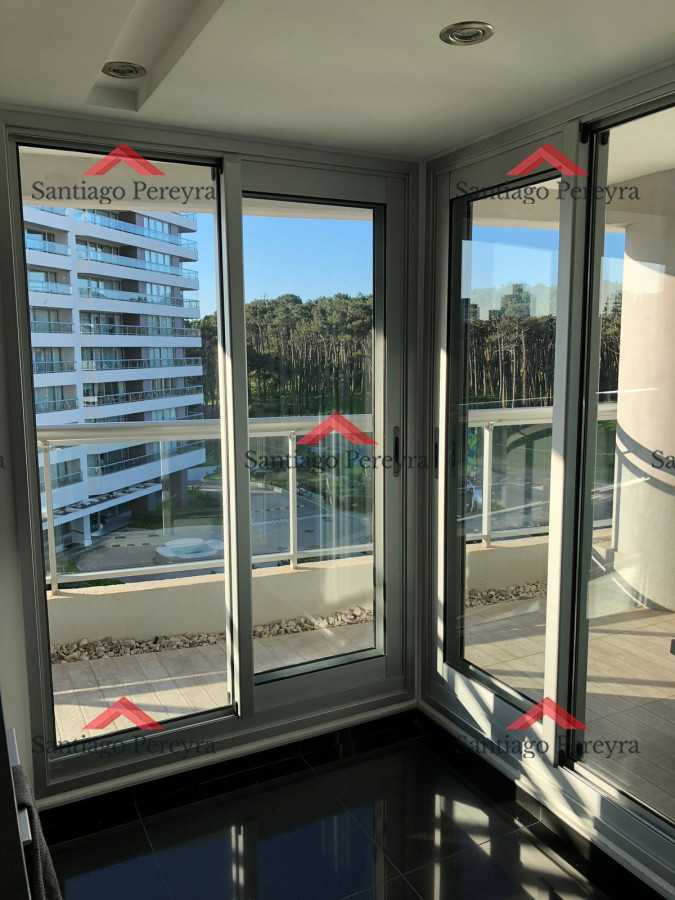 Apartamento ID.16641 - Apartamento de 1 dormitorio en Edificio LOOK BRAVA , Playa brava, Punta Del Este 