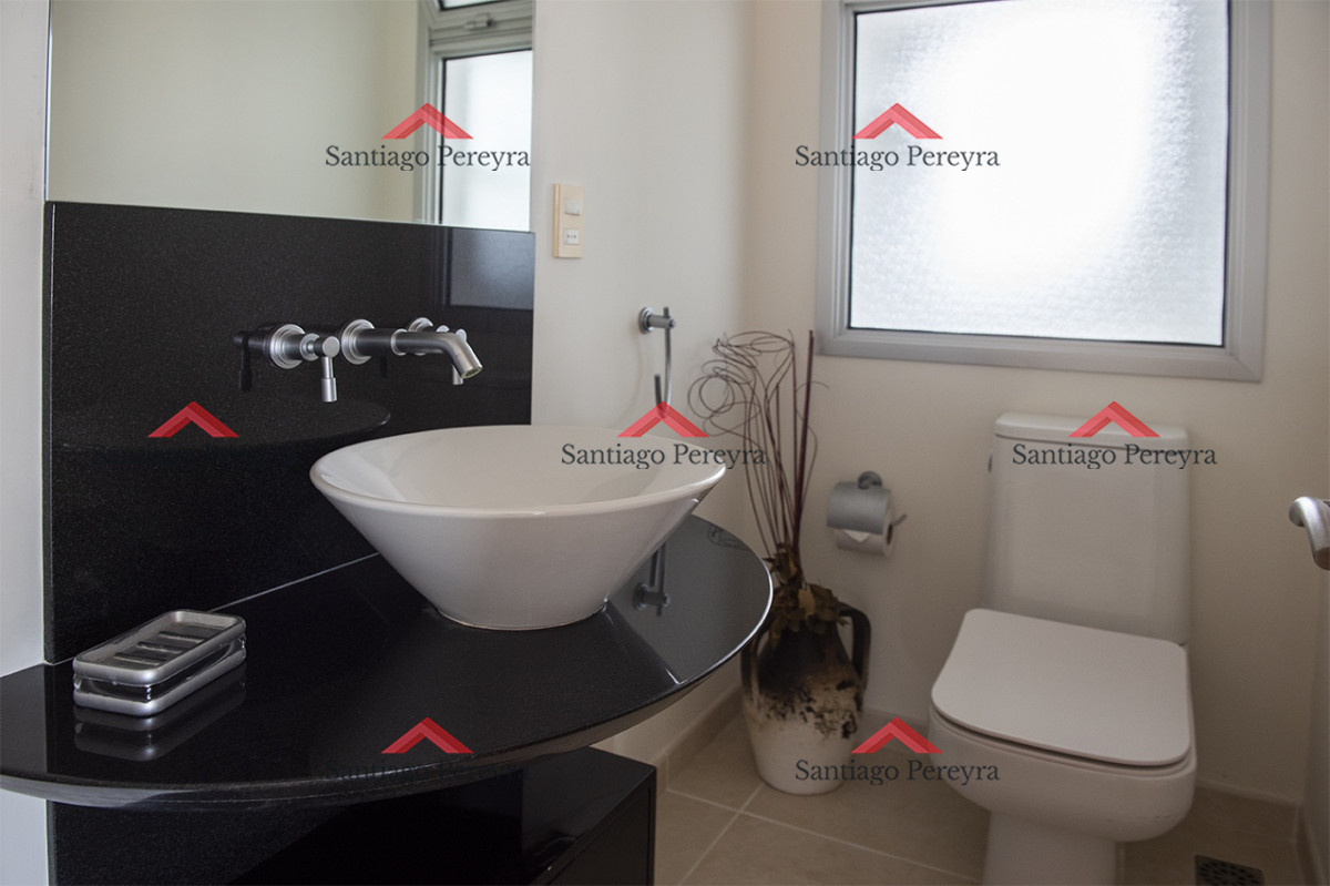Apartamento ID.14767 - Sea and Forest 3 dormitorios en venta a pasos del mar, playa mansa 