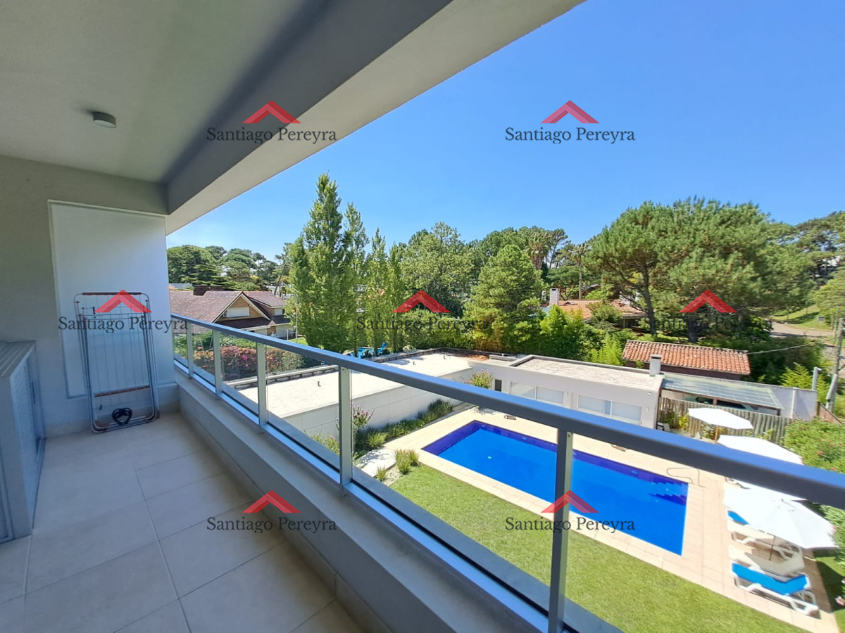 Apartamento ID.17053 - PH en playa mansa , departamento en Edificio Monet de 2 dormitorios, Punta Del Este