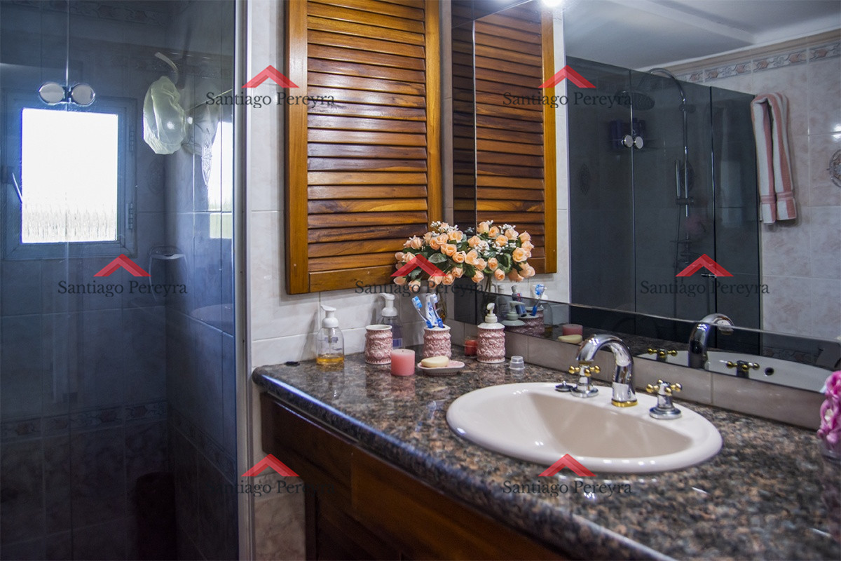 Apartamento ID.16985 - Se vende apto de 2 dormitorios en Roosevelt, Punta del Este 