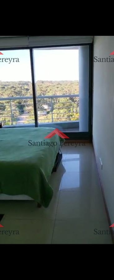 Apartamento ID.15595 - Se vende espectacular departamento, de 2 dormitorios, Balcon con vista, en Roosevelt.