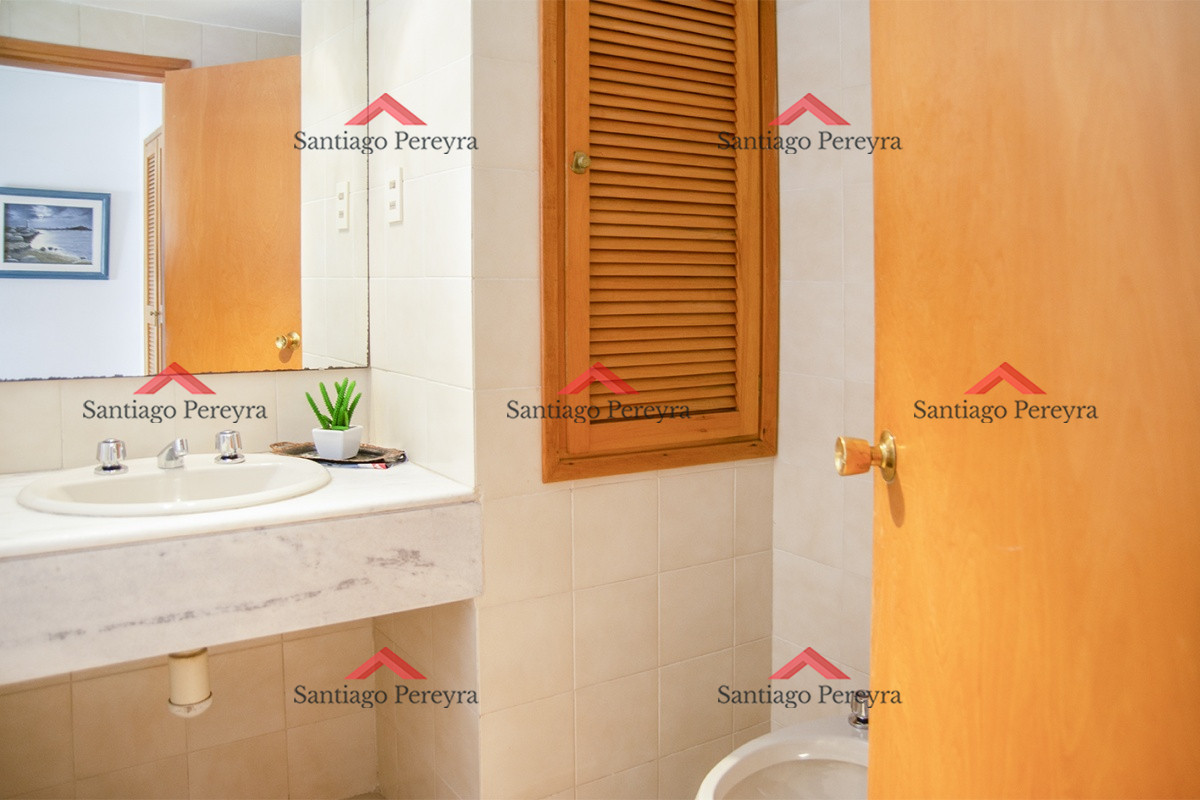 Apartamento ID.8668 - Hermoso Departamento en venta con agradable vista.