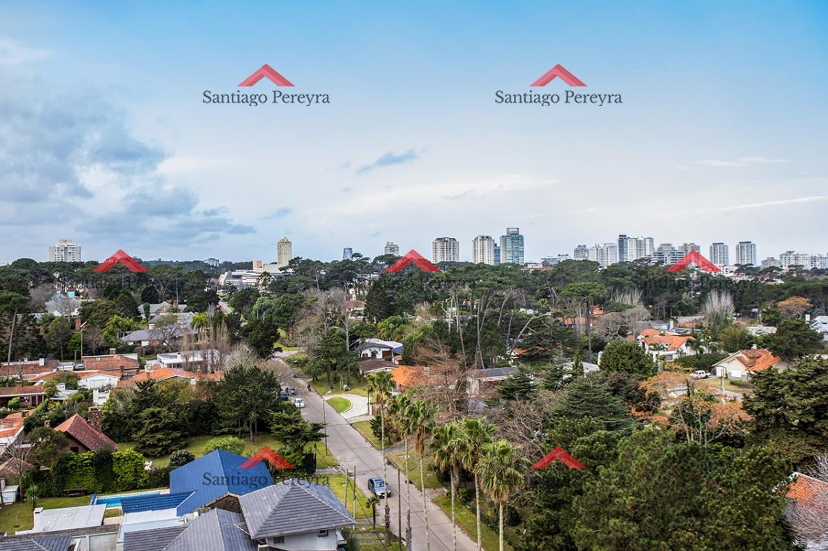 Apartamento ID.14767 - Sea and Forest 3 dormitorios en venta a pasos del mar, playa mansa 