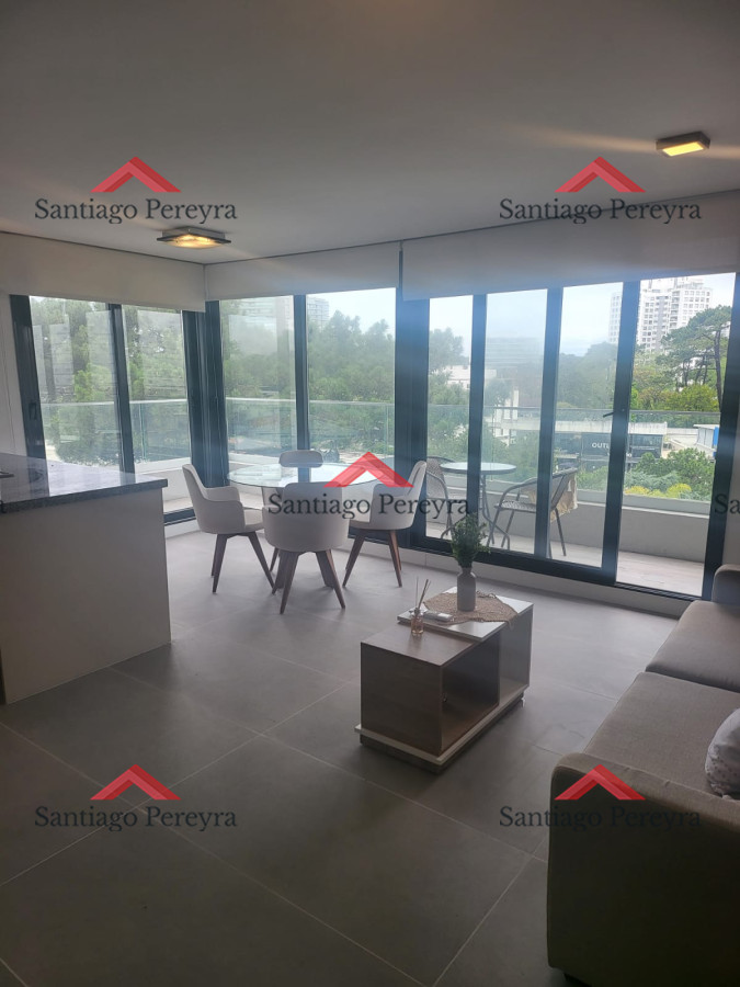 Apartamento ID.15431 - Departamento de 1 dormitorio en Torre View, Punta del este , Maldonado
