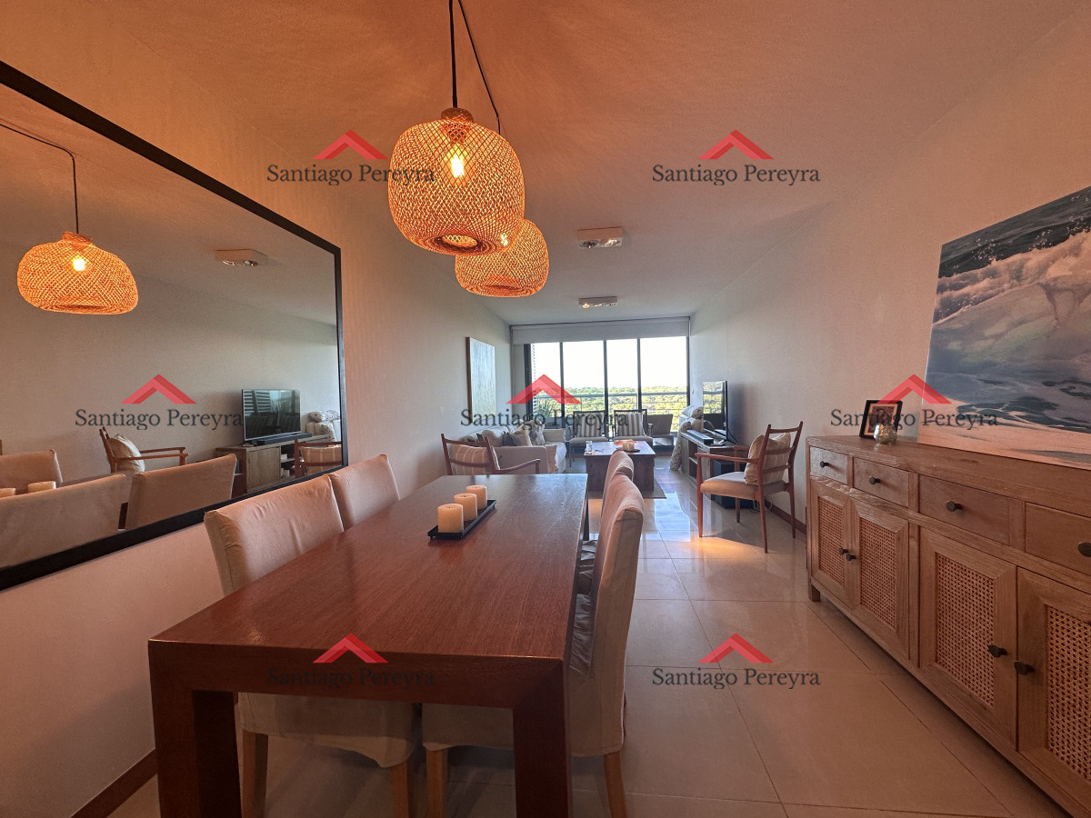 Apartamento ID.16137 - Vende apartamento de 1 dormitorio y medio en Tressesenta, Punta del Este