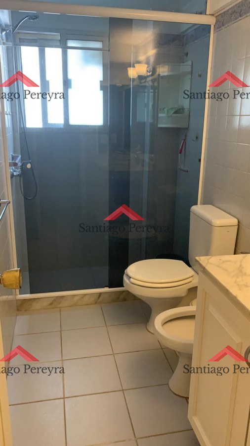 Apartamento ID.13148 - Venta Apartamento de 2 dormitorios en Pinares, Punta del Este. Frente al mar!