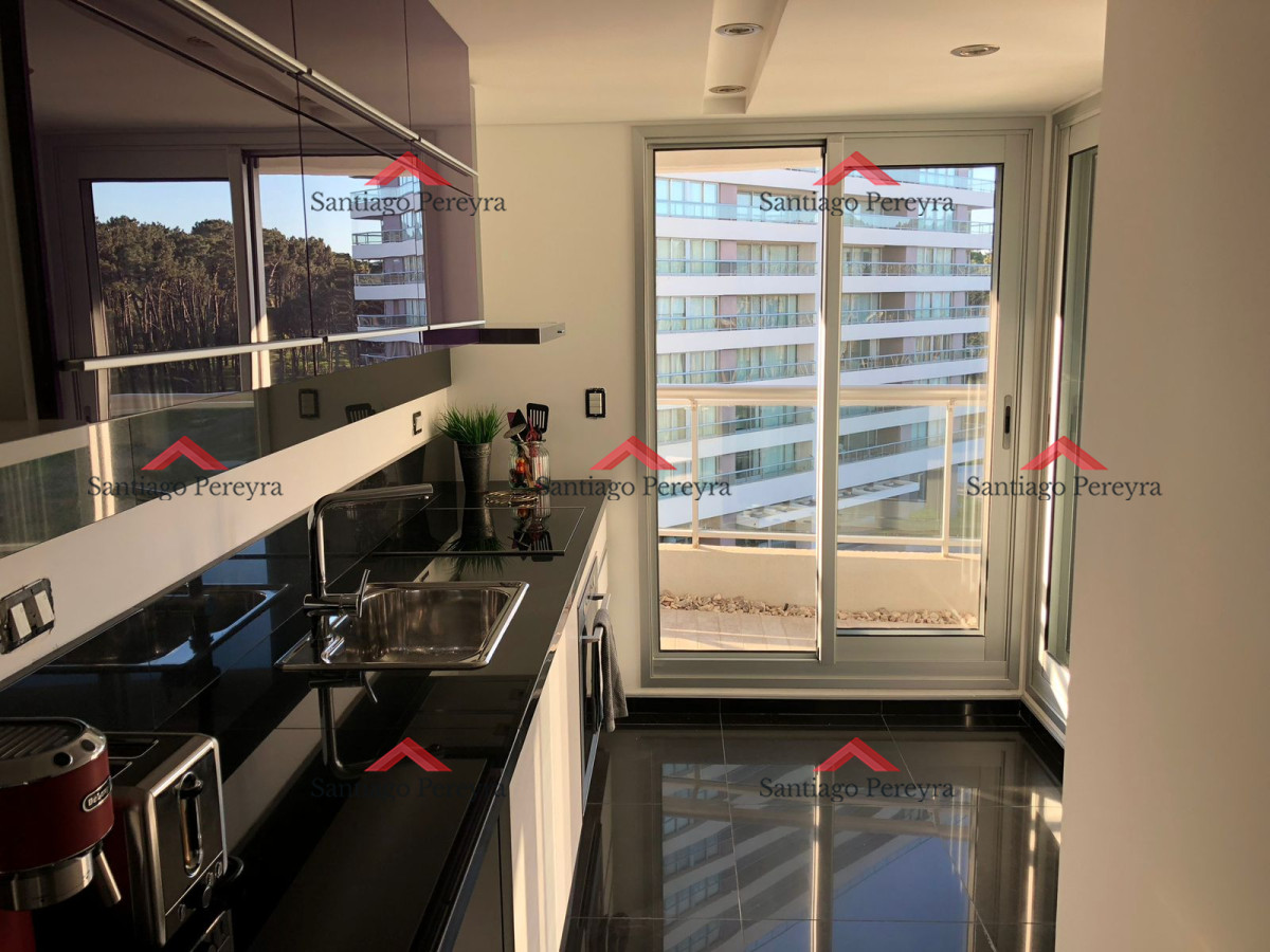 Apartamento ID.16641 - Apartamento de 1 dormitorio en Edificio LOOK BRAVA , Playa brava, Punta Del Este 