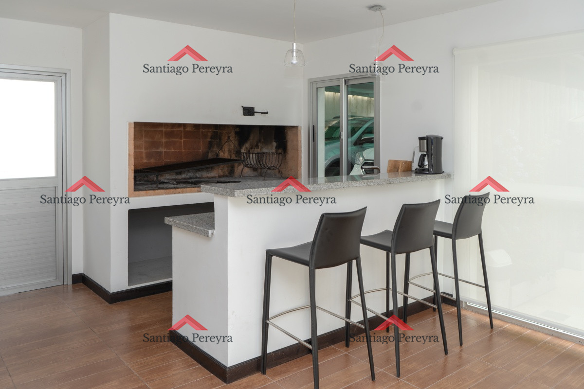 Apartamento ID.17053 - PH en playa mansa , departamento en Edificio Monet de 2 dormitorios, Punta Del Este