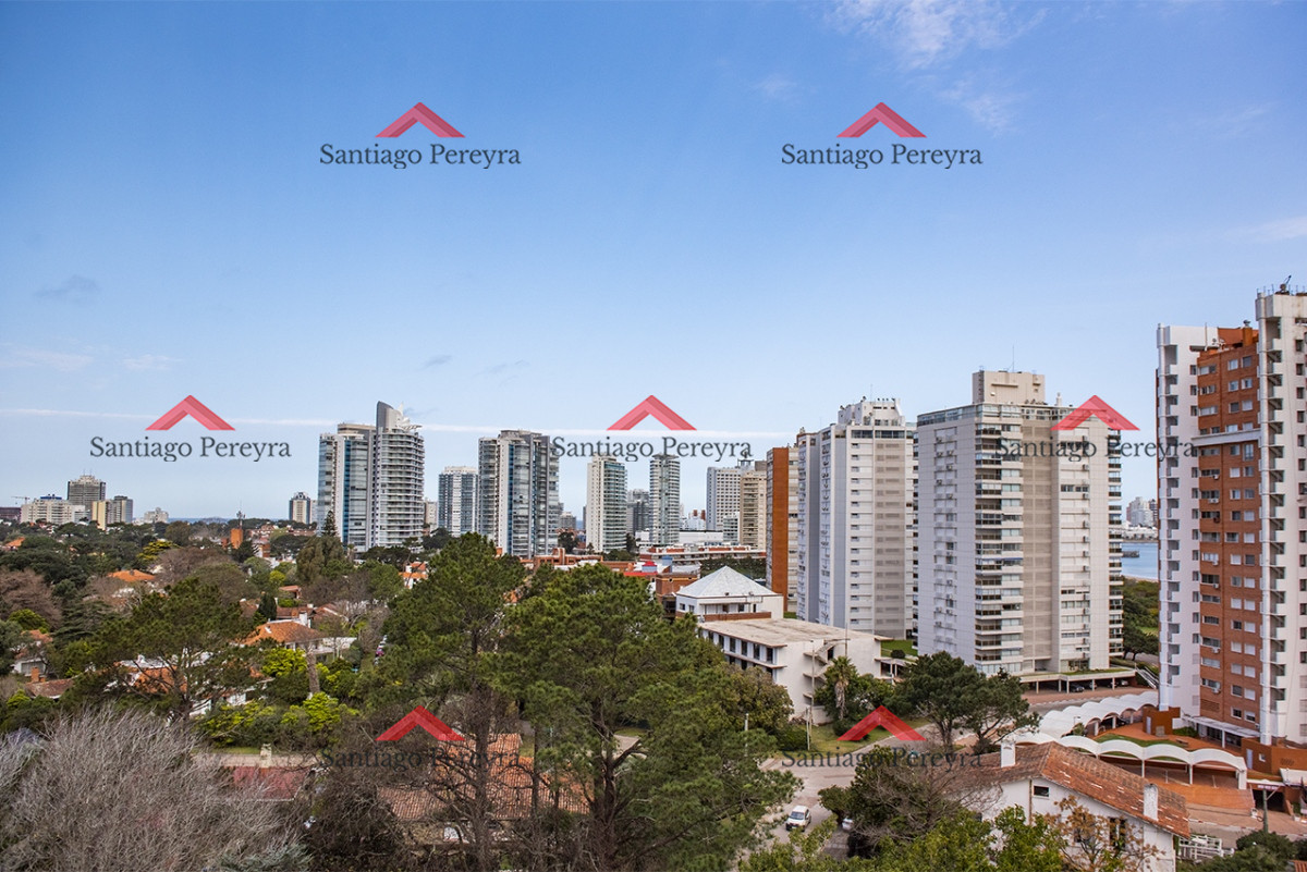 Apartamento ID.14767 - Sea and Forest 3 dormitorios en venta a pasos del mar, playa mansa 