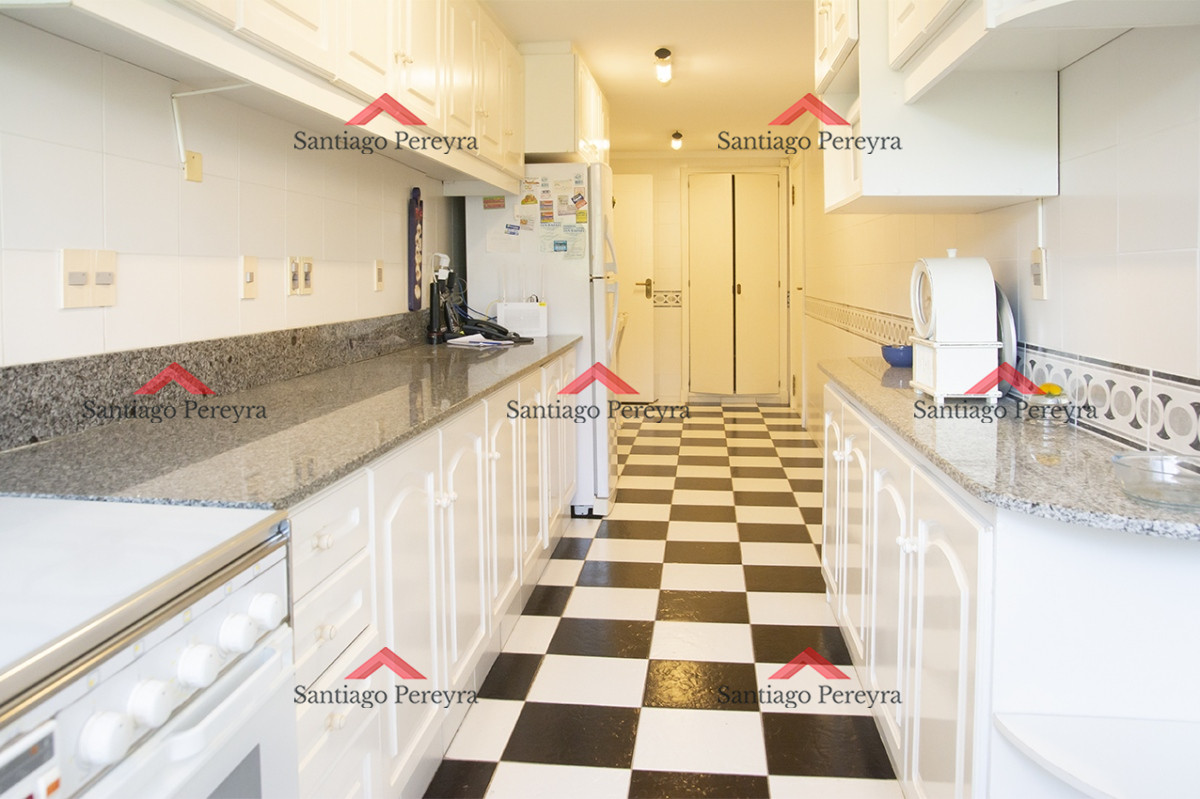Apartamento ID.8245 - Departamentos en venta en primera linea.
