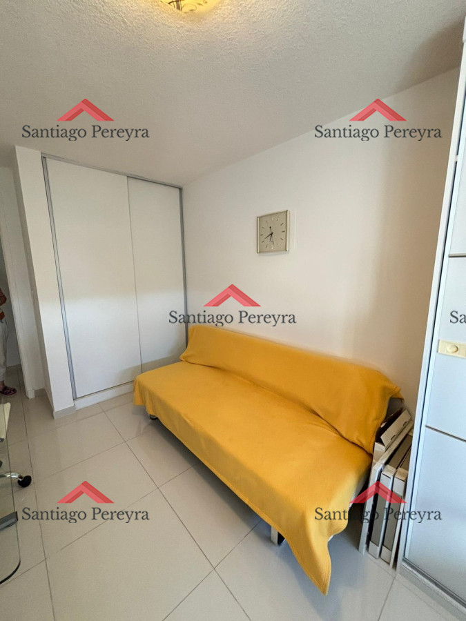 Apartamento ID.15031 - Apartamento de 2 dormitorios en Av. Roosevelt, Punta del este , Maldonado 