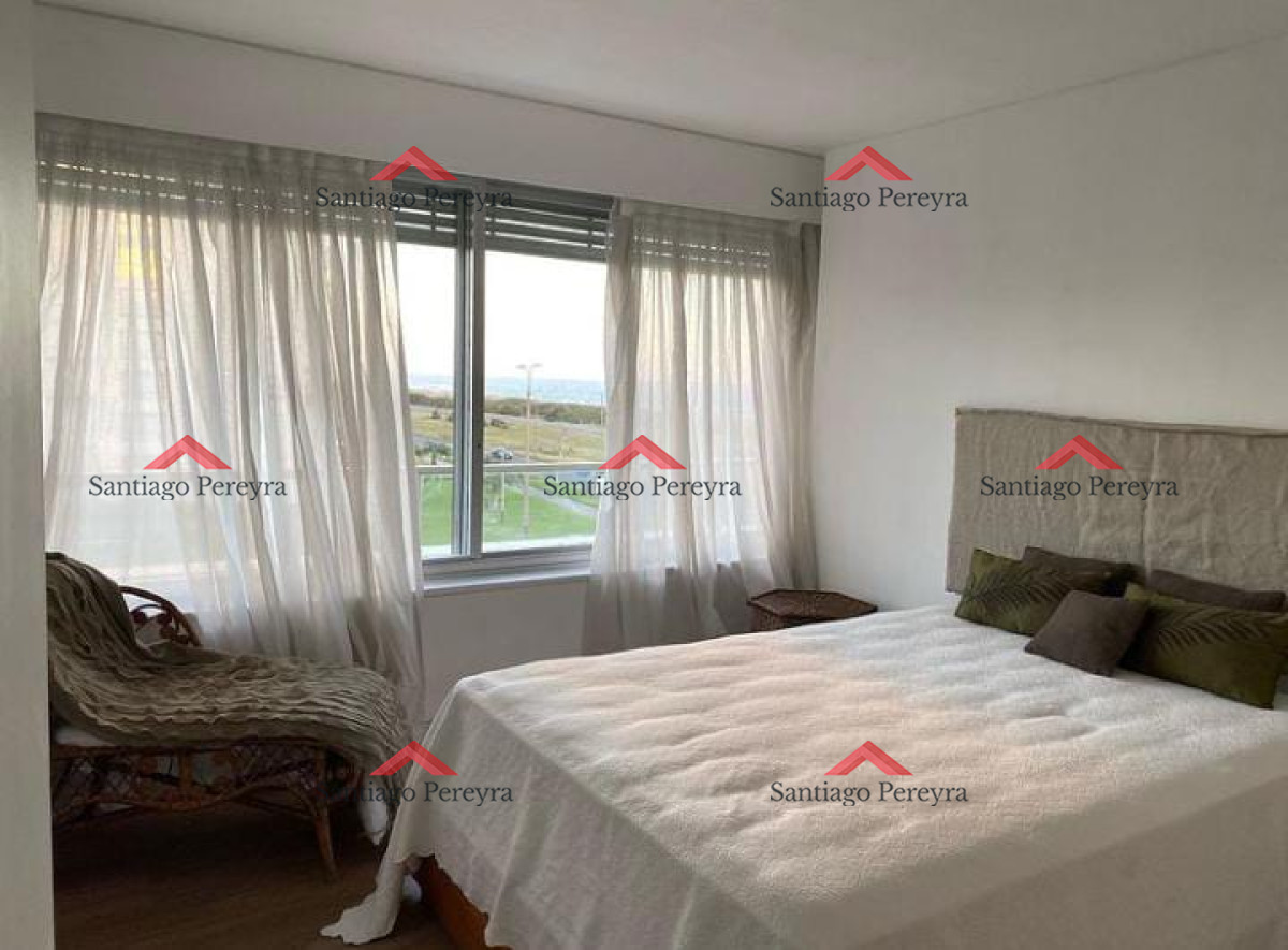 Apartamento ID.16428 - Vende apartamento de 3 dormitorios en Tiburon , Punta del Este 