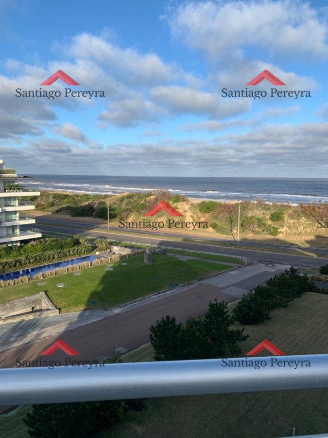Apartamento ID.8250 - Hermoso Penthouse frente al mar.