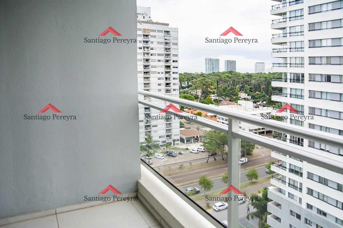 Apartamento ID.16980 - Hermoso Apartamento en Roosevelt - Punta del Este