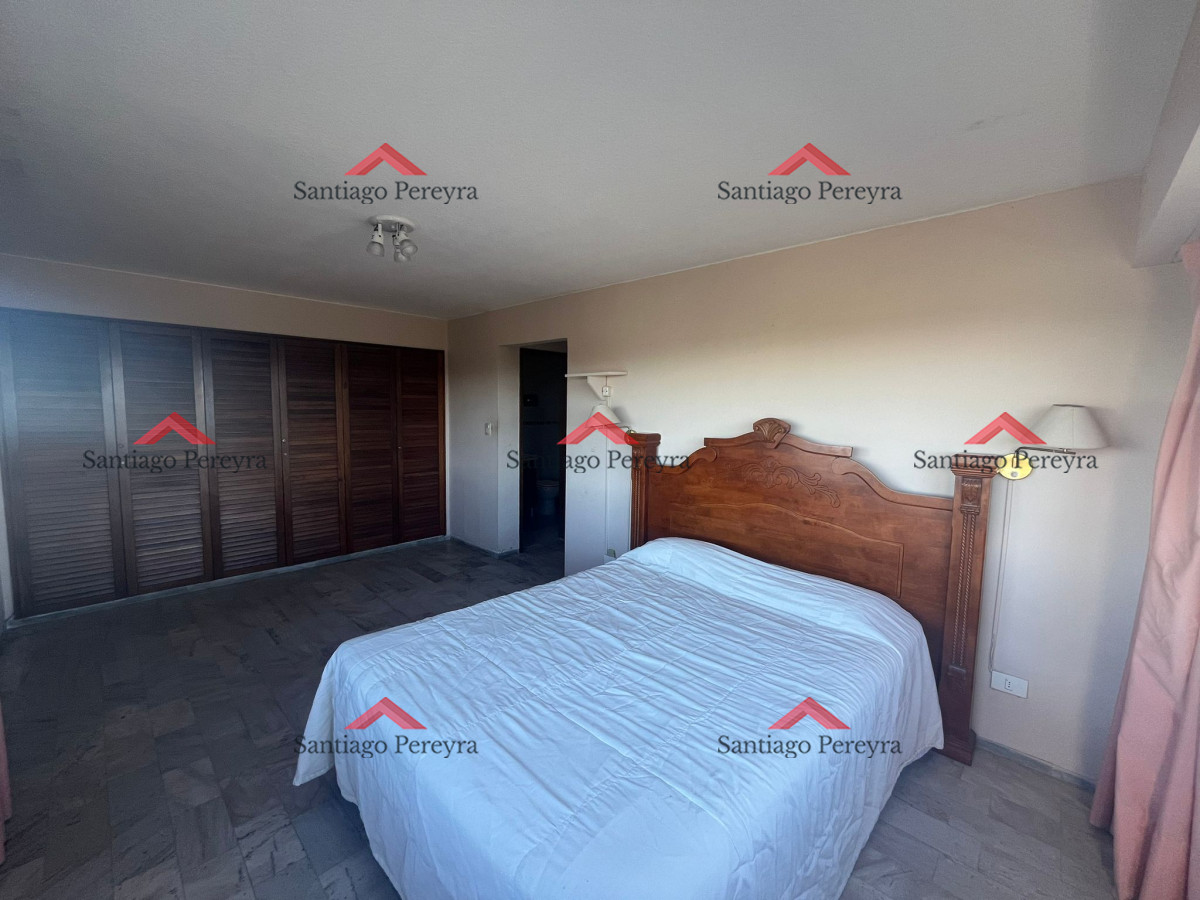 Apartamento ID.12795 - VENDE APARTAMENTO DE 3 DORMITORIOS EN TORRE DE CATEGORÍA, EDIFICIO ROOSEVELT CENTER, PUNTA DEL ESTE.