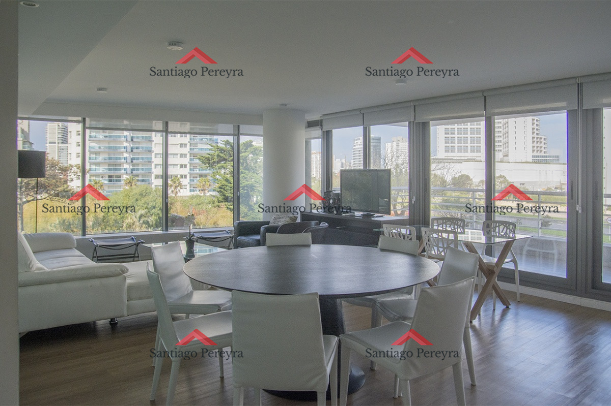 Apartamento ID.8649 - Gran departamento con hermosas terminaciones.
