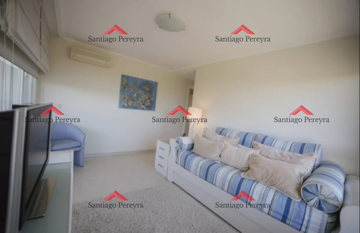 Apartamento ID.7983 - Excelente apartamento en playa Mansa