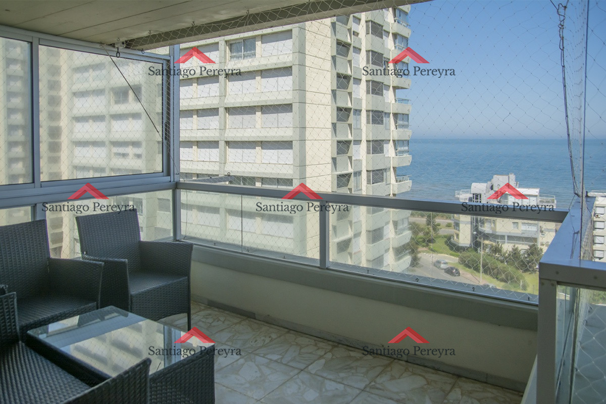 Apartamento ID.15238 - Apartamento en venta, Torre Fragata con hermosa vista al mar.
