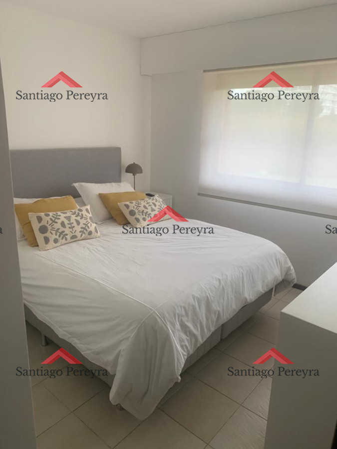 Apartamento ID.14449 - Apartamento de 3 dormitorios, con parrillero y estufa, cerca del mar, Punta del Este