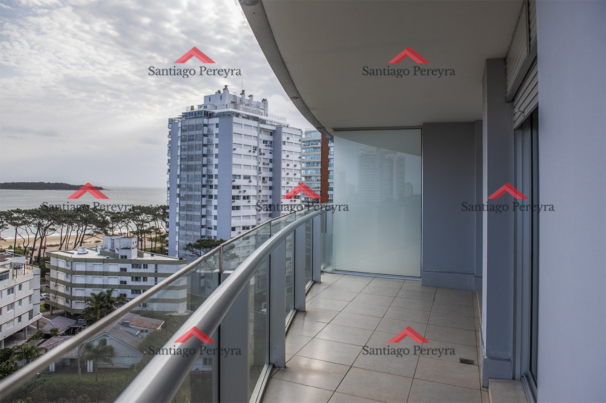Apartamento ID.14767 - Sea and Forest 3 dormitorios en venta a pasos del mar, playa mansa 