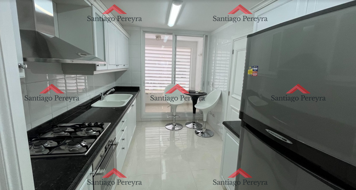 Apartamento ID.15793 - Departamento de 2 dormitorios en venta en Le Jardin, Punta del Este