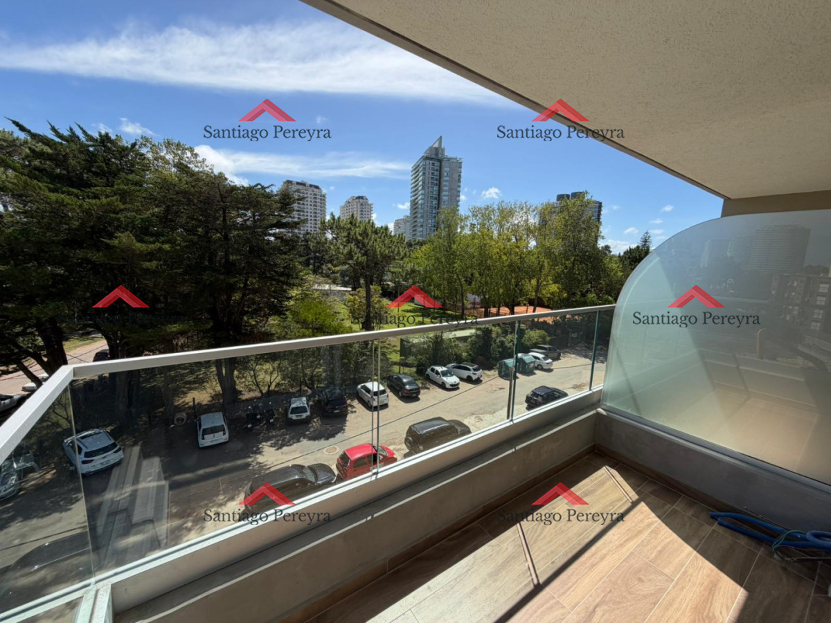 Apartamento ID.13914 - La inversión que estabas esperando. Torre en pozo, departamentos en venta en Punta del Este 