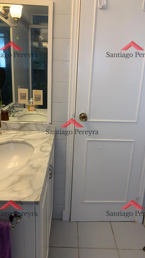 Apartamento ID.13148 - Venta Apartamento de 2 dormitorios en Pinares, Punta del Este. Frente al mar!