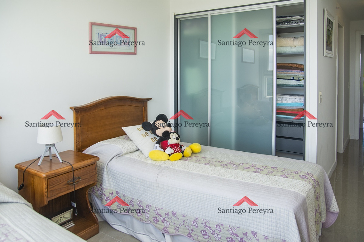 Apartamento ID.16242 - Departartamento de 3 dormitorios en venta en Torre One