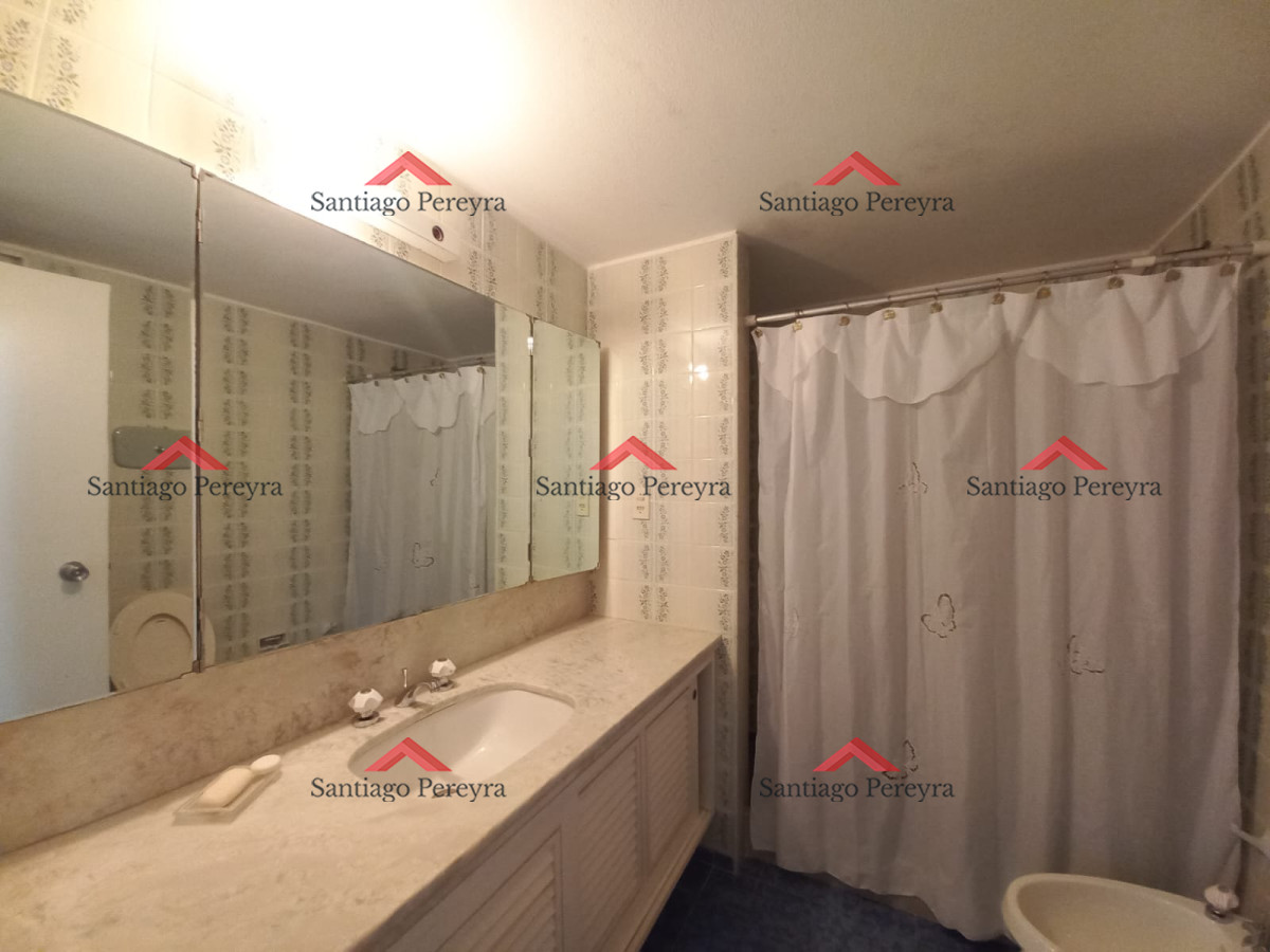 Apartamento ID.13403 - Complejo Lincoln center , Apartamento sobre playa mansa en venta