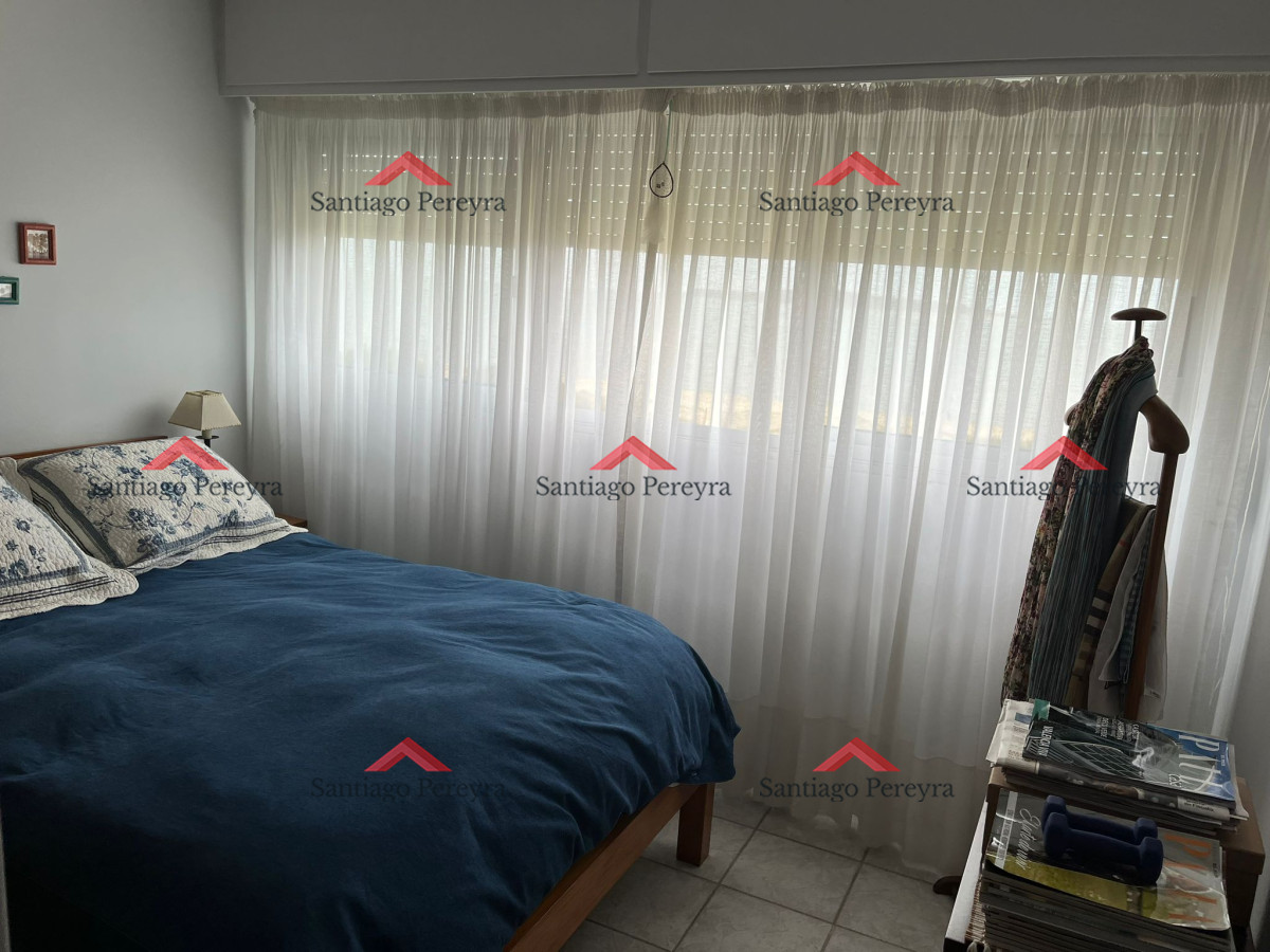 Apartamento ID.15084 - Apartamento de 2 dormitorios con vista frente al mar en edificio Samambai, Playa Mansa , Punta del ese 