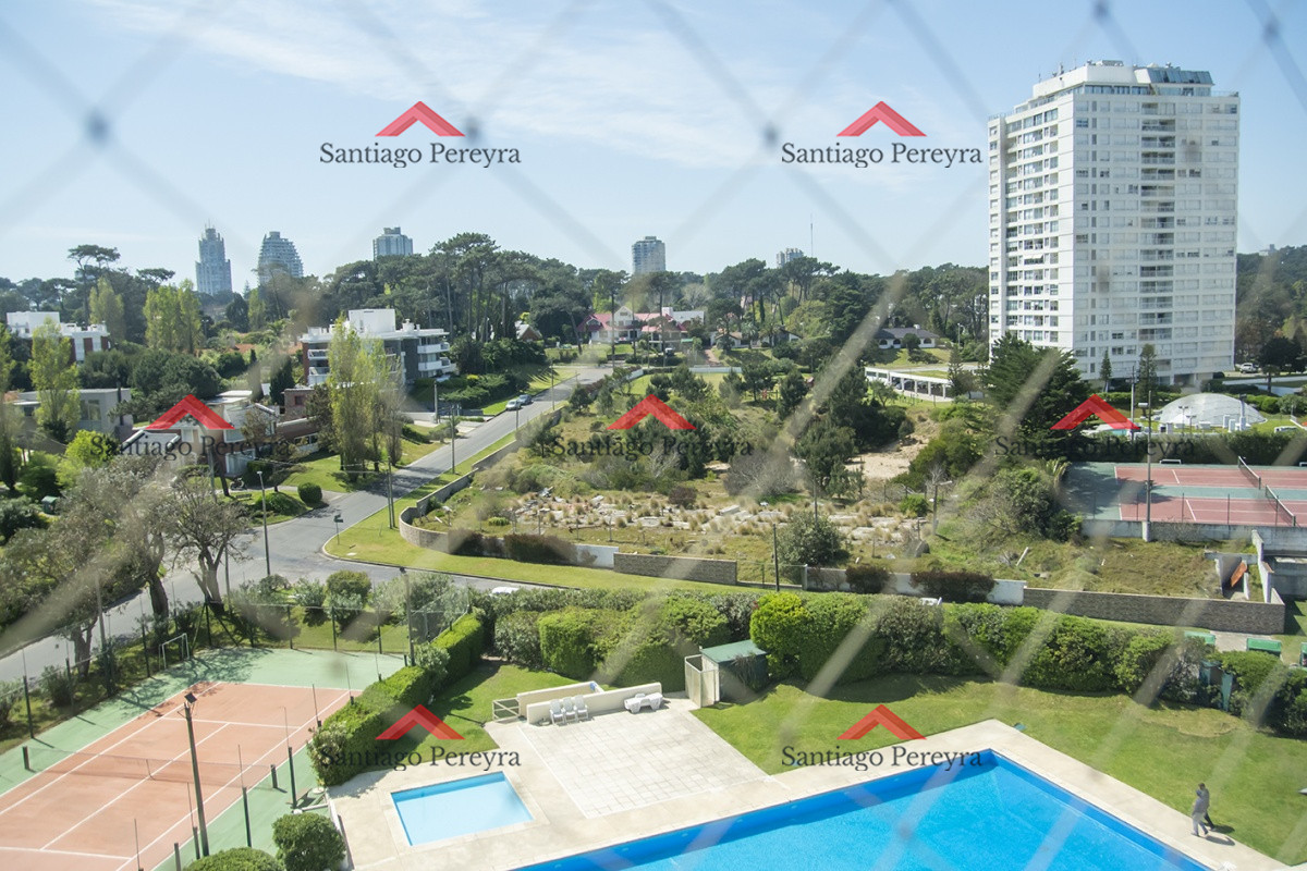 Apartamento ID.15238 - Apartamento en venta, Torre Fragata con hermosa vista al mar.