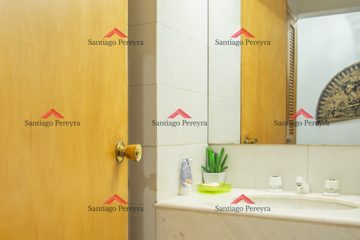 Apartamento ID.8668 - Hermoso Departamento en venta con agradable vista.